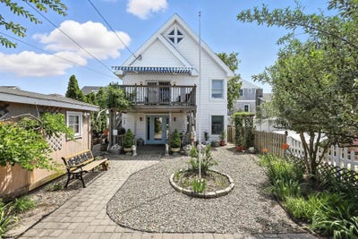 /international/us/319-e-seaspray-rd-road-ocean-city-nj-110100964446/