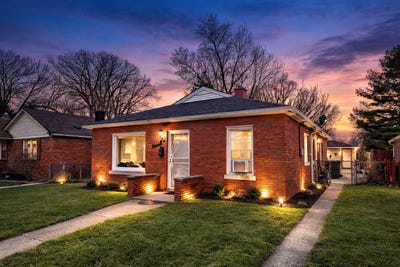 /international/us/14800-irving-avenue-dolton-il-110106059346/
