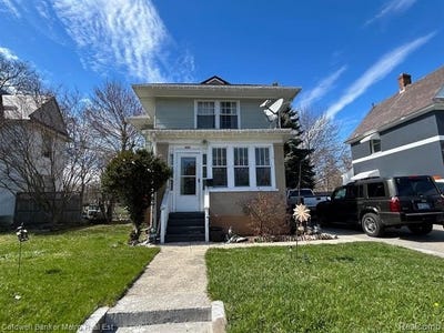/international/us/669-n-perry-street-pontiac-mi-110104059143/