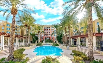 /international/us/30-strada-di-villaggio-henderson-nv-110108551520/