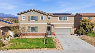 /international/us/1011-balsam-street-beaumont-ca-110107455885/