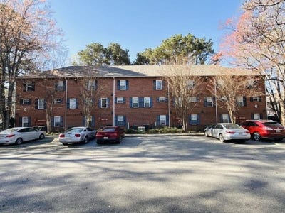 /international/us/158-e-university-drive-auburn-al-110109168246/