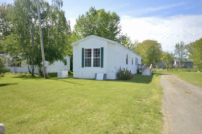 /international/us/87-call-road-milford-me-110108475243/