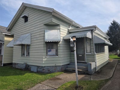 /international/us/1617-liberty-street-erie-pa-110107341891/