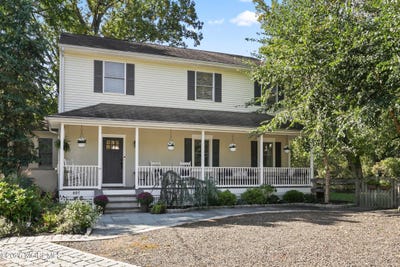 /international/us/807-arthur-drive-red-bank-nj-110120482656/