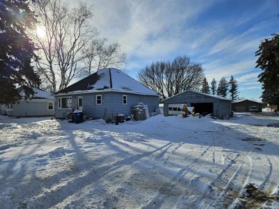 /international/us/2123-10th-avenue-spencer-ia-110104082647/