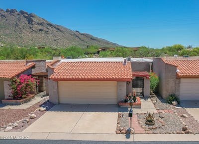 /international/us/8536-n-calle-tioga-tucson-az-110101167884/