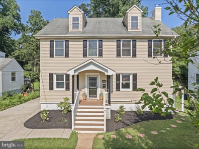 /international/us/2907-adams-place-falls-church-va-110100526838/