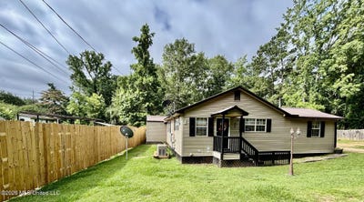 /international/us/834-maddox-avenue-mccomb-ms-110108613503/
