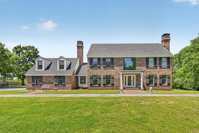/international/us/2801-s-high-street-neosho-mo-110108011540/