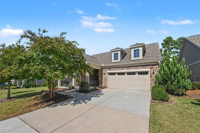 /international/us/1428-abbotsford-way-cary-nc-110120464464/