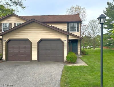 /international/us/9632-e-idlewood-drive-twinsburg-oh-110108093844/
