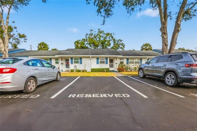 /international/us/249-n-hill-avenue-deland-fl-110104298095/