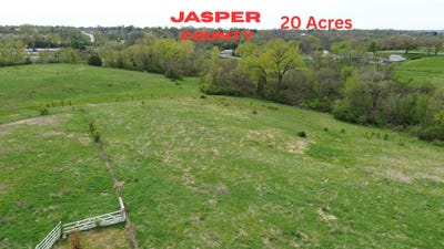 /international/us/1313-w-4th-street-n-newton-ia-110106325675/