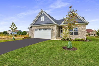 /international/us/6920-cambria-cove-lakewood-il-110098225347/