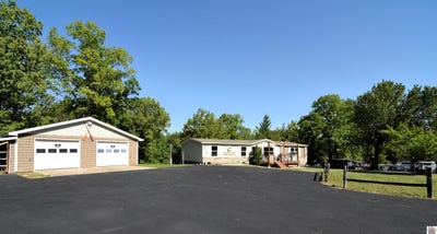 /international/us/919-king-creek-benton-ky-110107764640/