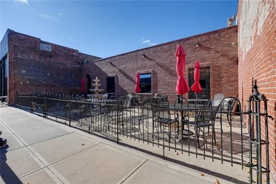 /international/us/312-s-hudson-street-buckner-mo-110103543908/