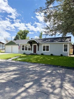 /international/us/207-6th-ave-n-greybull-wy-110108658649/
