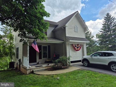 /international/us/918-chestnut-street-gap-pa-110108886929/