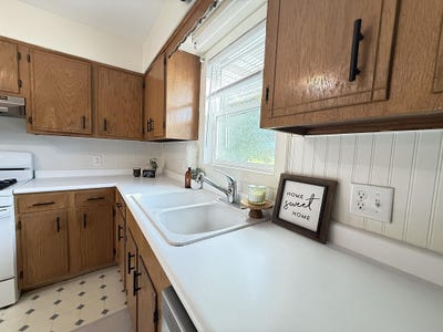 /international/us/421-9th-avenue-madison-mn-110101952381/
