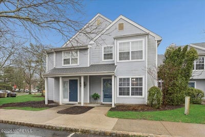 /international/us/437-hampton-court-manalapan-nj-110106731815/