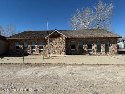 /international/us/315-front-street-big-piney-wy-110103071911/