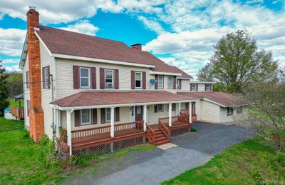 /international/us/238-s-centerville-road-middletown-ny-110104308929/
