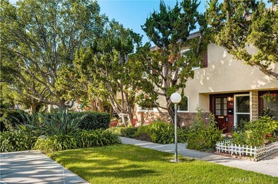 /international/us/1919-sherry-lane-santa-ana-ca-110120055842/