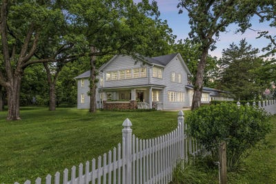 /international/us/540-north-street-green-lake-wi-110100898689/