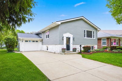 /international/us/639-n-kaspar-avenue-arlington-heights-il-110108145963/