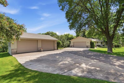/international/us/14645-54th-street-ne-saint-michael-mn-110110208067/