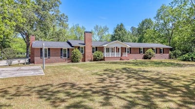 /international/us/1011-nelms-road-albany-ga-110107461250/