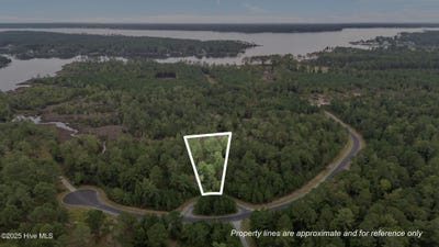 /international/us/214-shell-castle-lane-vandemere-nc-110105289716/