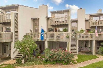 /international/us/104-tchefuncte-oaks-dr-mandeville-la-110099853072/