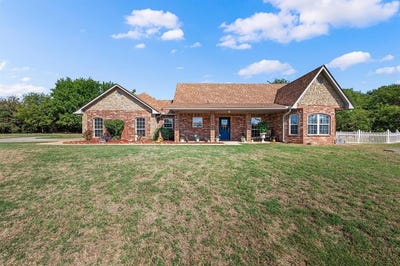 /international/us/350-huntington-guthrie-ok-110120716239/