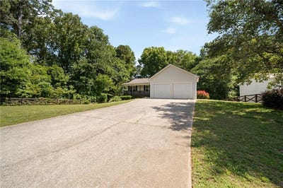 /international/us/921-pace-road-hiram-ga-110108338990/