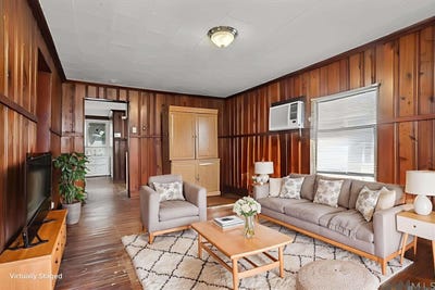 /international/us/235-n-jefferson-ave-port-allen-la-110099088577/