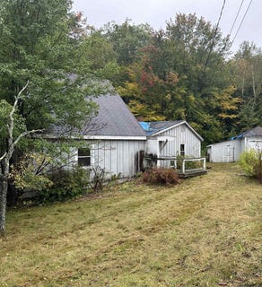 /international/us/11-saint-jean-street-jaffrey-nh-110102538502/