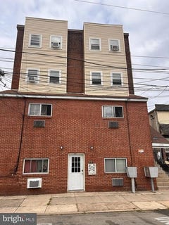 /international/us/1200-east-9th-eddystone-pa-110105863313/
