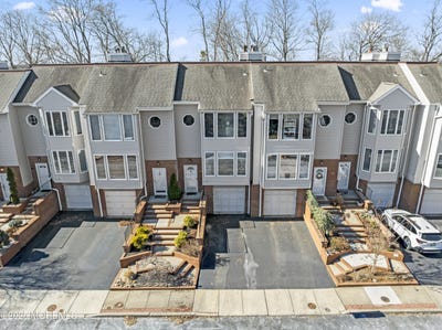 /international/us/52-ambassador-drive-red-bank-nj-110097741098/