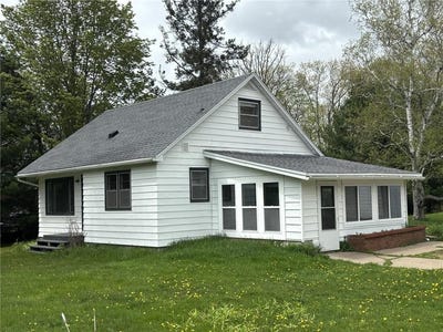 /international/us/762-4th-street-se-aitkin-mn-110108168554/