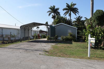 /international/us/817-e-7th-street-pahokee-fl-110099484017/