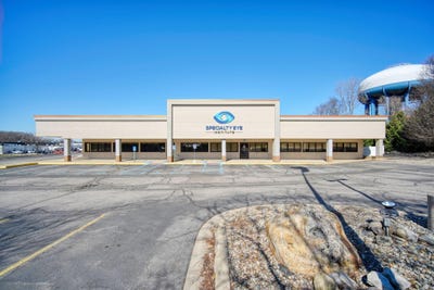 /international/us/850-w-north-street-jackson-mi-110106308379/