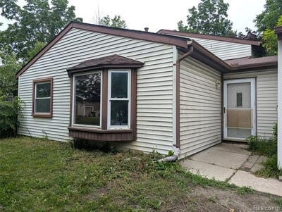 /international/us/5438-grayfield-circle-ypsilanti-twp-mi-110108913444/