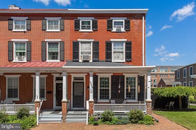 /international/us/335-w-miner-street-west-chester-pa-110108096723/