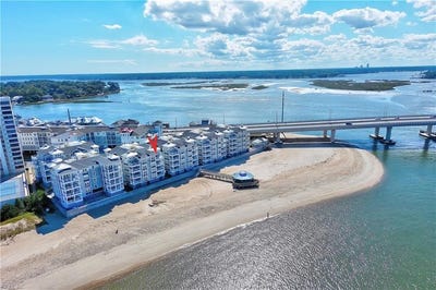 /international/us/2333-point-chesapeake-quay-virginia-beach-va-110108933831/