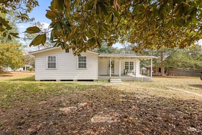 /international/us/120-carter-street-jesup-ga-110107988532/