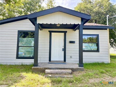 /international/us/2511-mumphord-street-victoria-tx-110094467125/