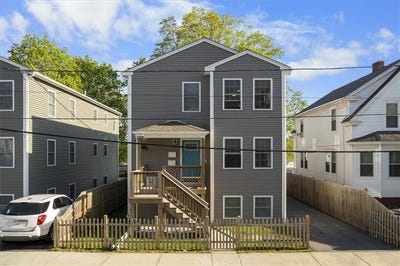 /international/us/49-huber-avenue-providence-ri-110107840650/
