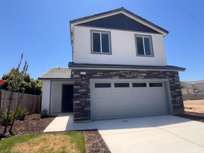 /international/us/412-w-escalon-avenue-clovis-ca-110120037415/
